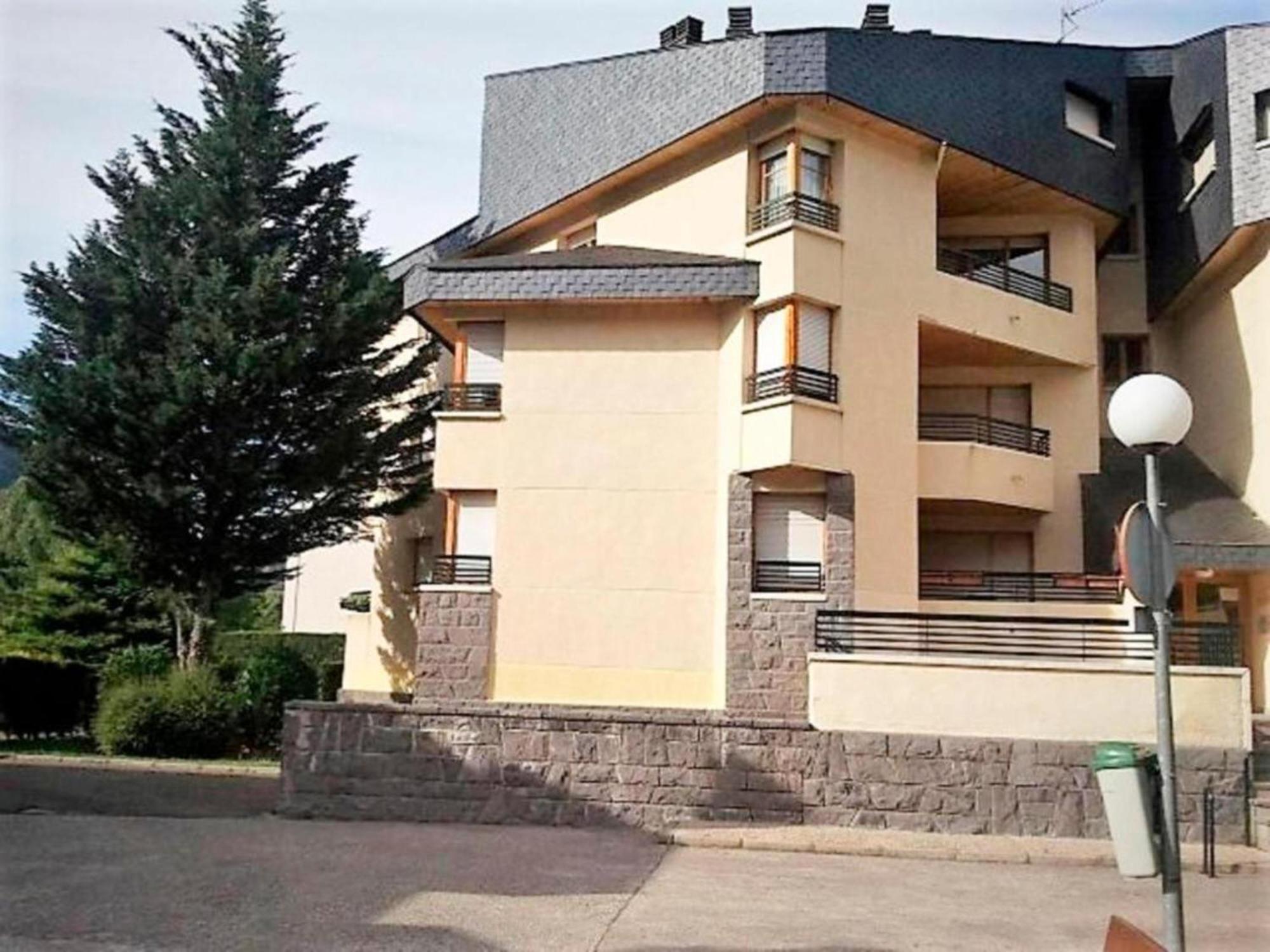 Apartamentos Valle De Tena - Biescas 3000 외부 사진